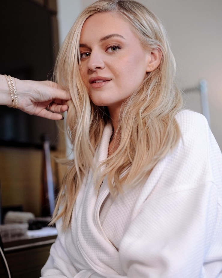 Kelsea Ballerini Picture