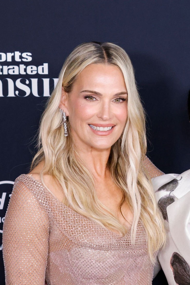 Molly Sims picture