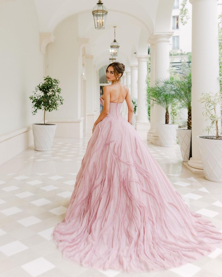 Kylie Verzosa