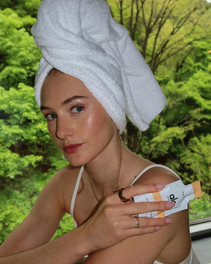 Sanne Vloet Sanne Vloet
