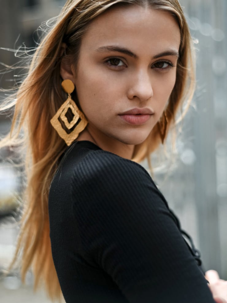 Isidora Nogueira Isidora Nogueira
