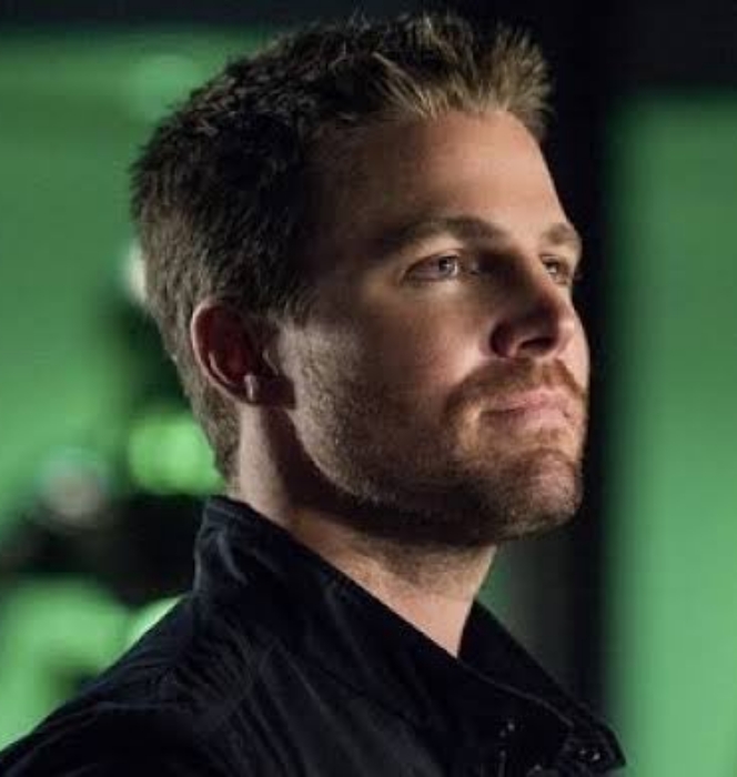 Stephen Amell