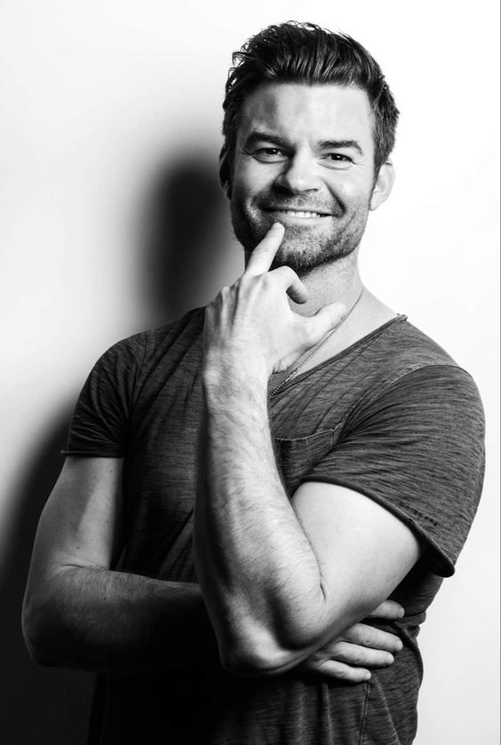 Daniel Gillies