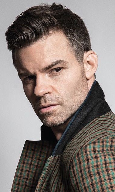 Daniel Gillies