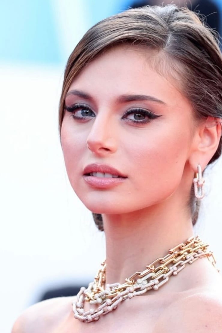 Carina Zavline Carina Zavline