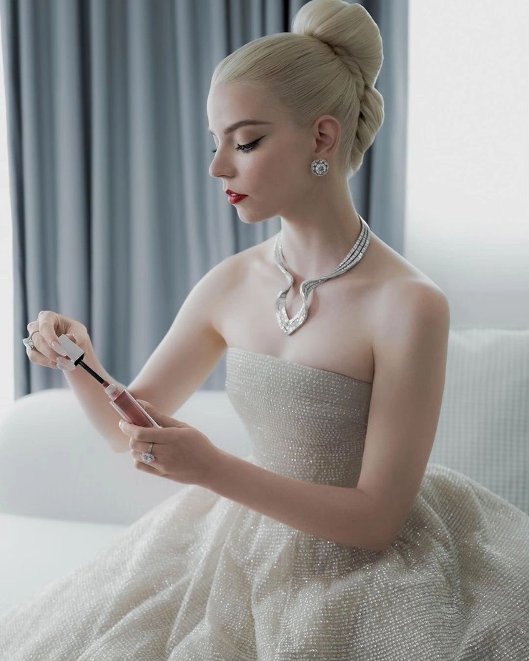 Anya Taylor-Joy Anya Taylor-Joy