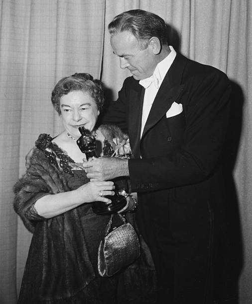 Josephine Hull