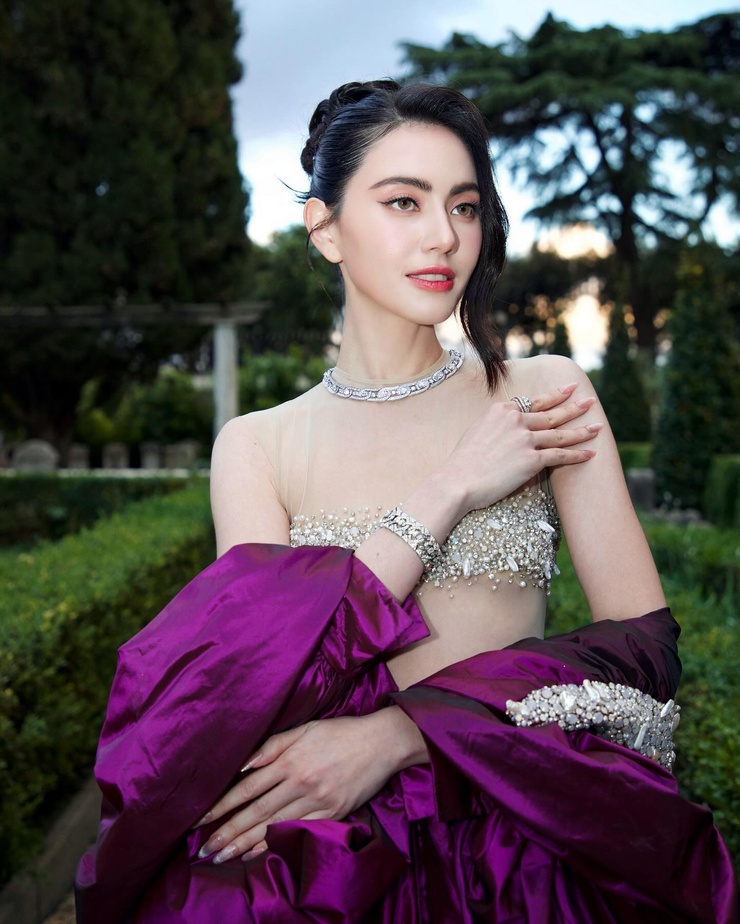 Davika Hoorne
