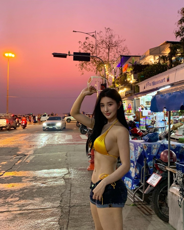 Lau Uqi