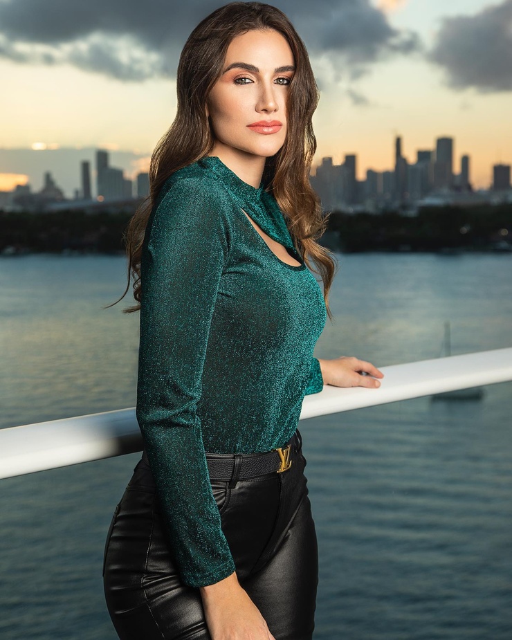 María De Luz Da Silva