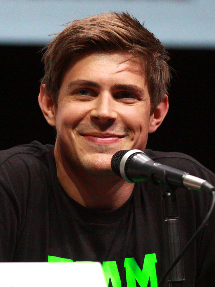 Picture of Chris Lowell