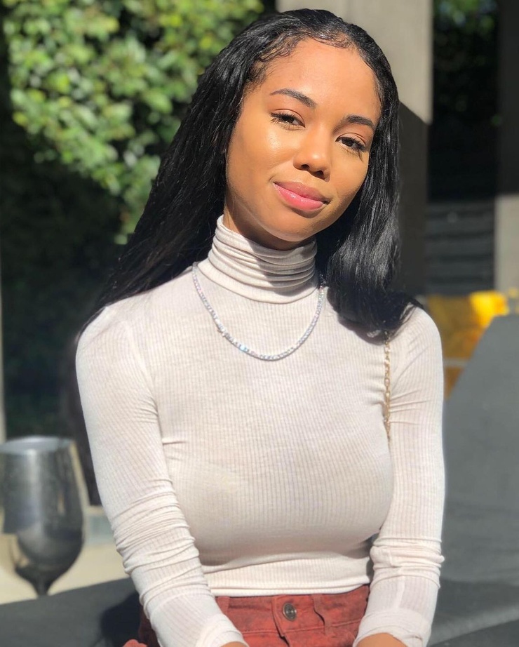 Angelique Valentine
