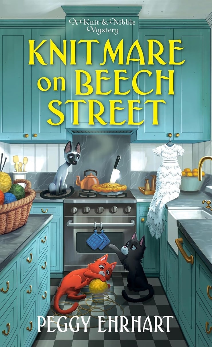 Knitmare on Beech Street (A Knit & Nibble Mystery)