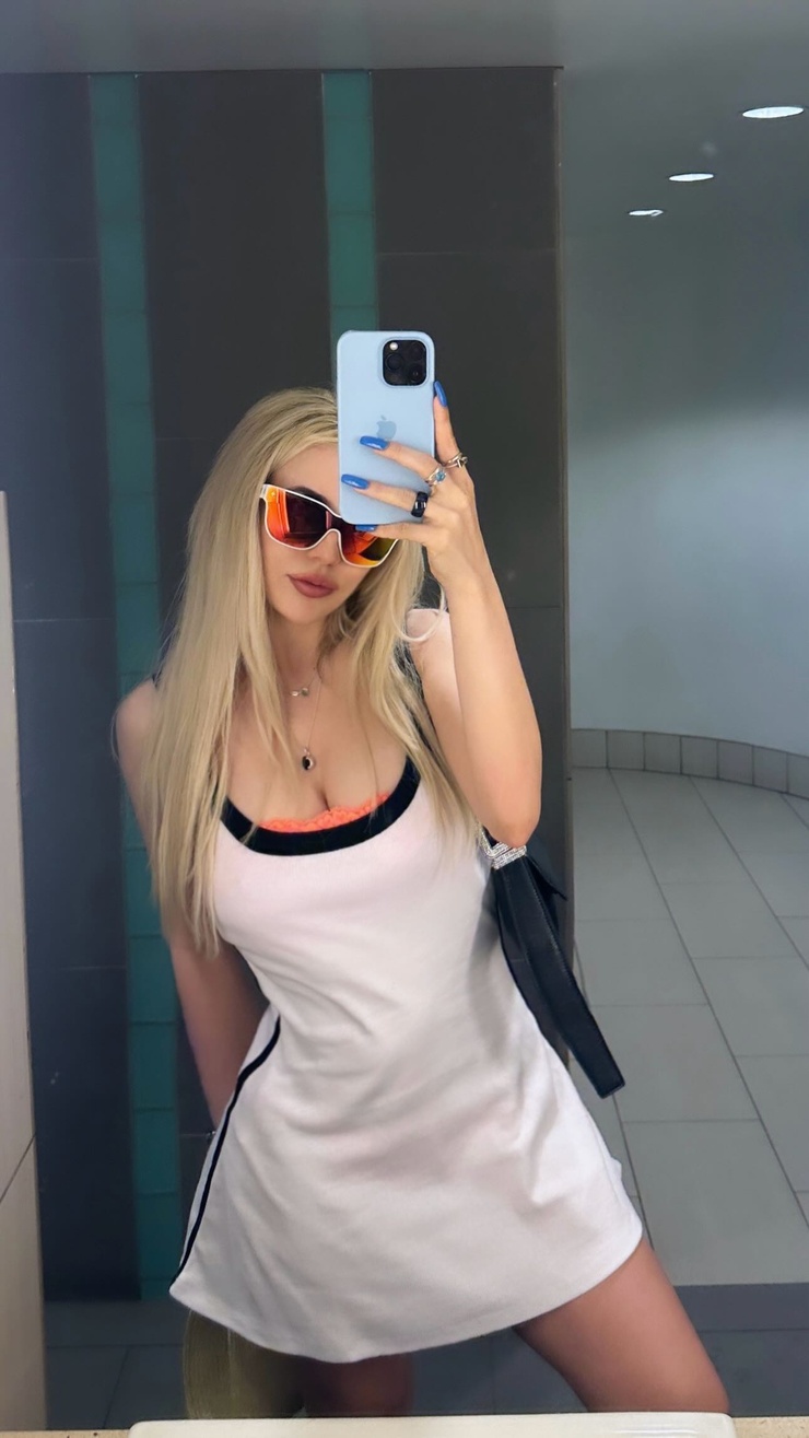 Ava Max