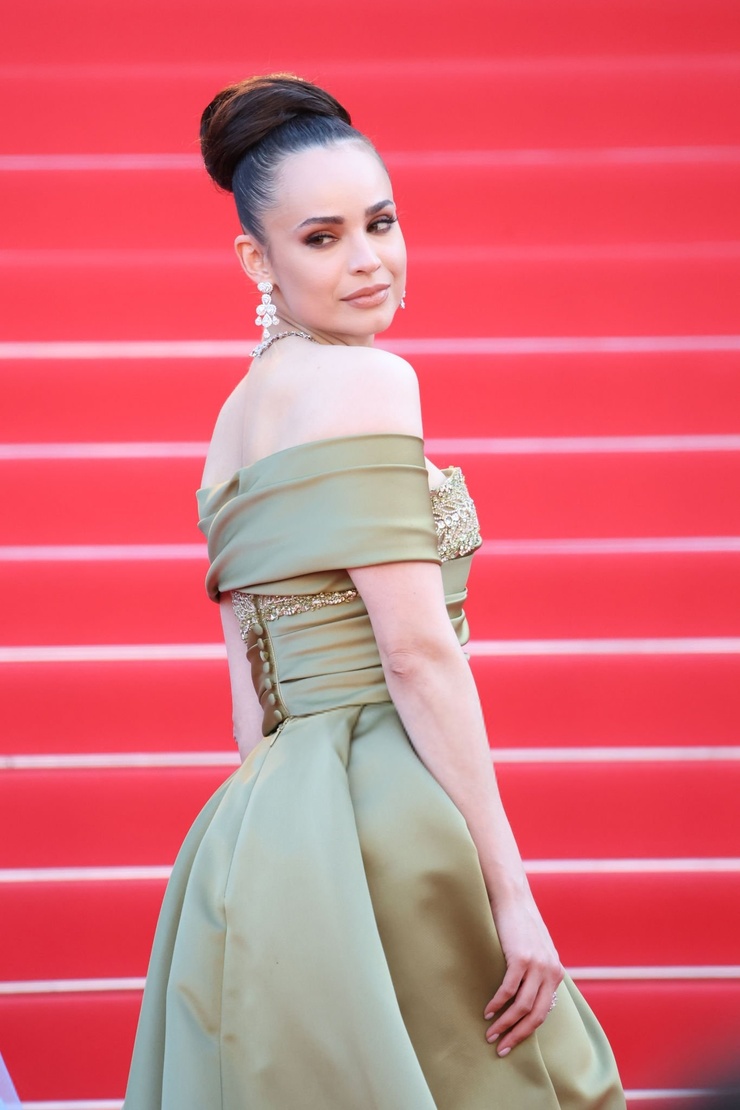 Sofia Carson