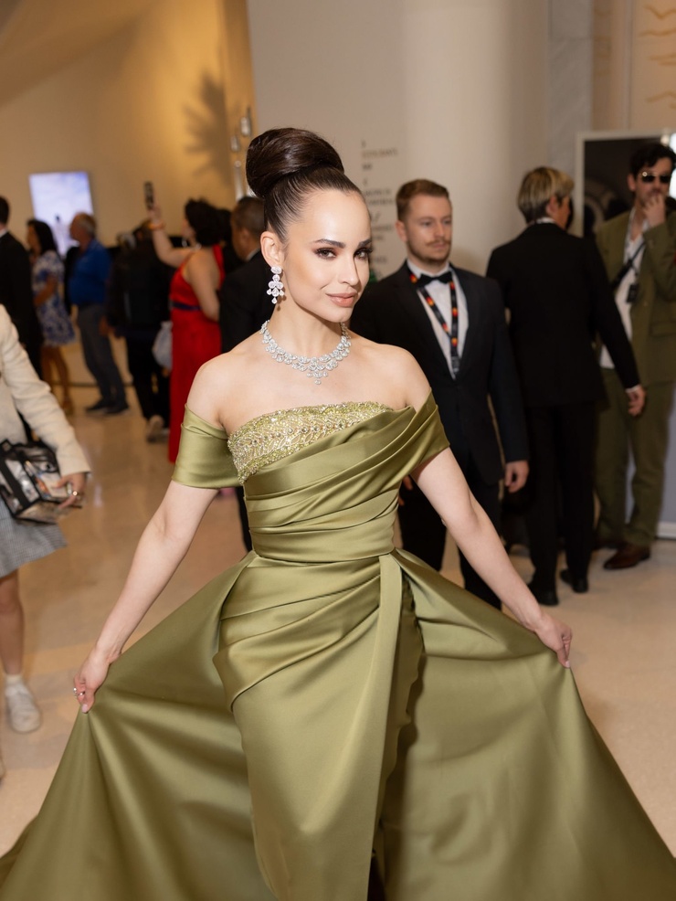 Sofia Carson