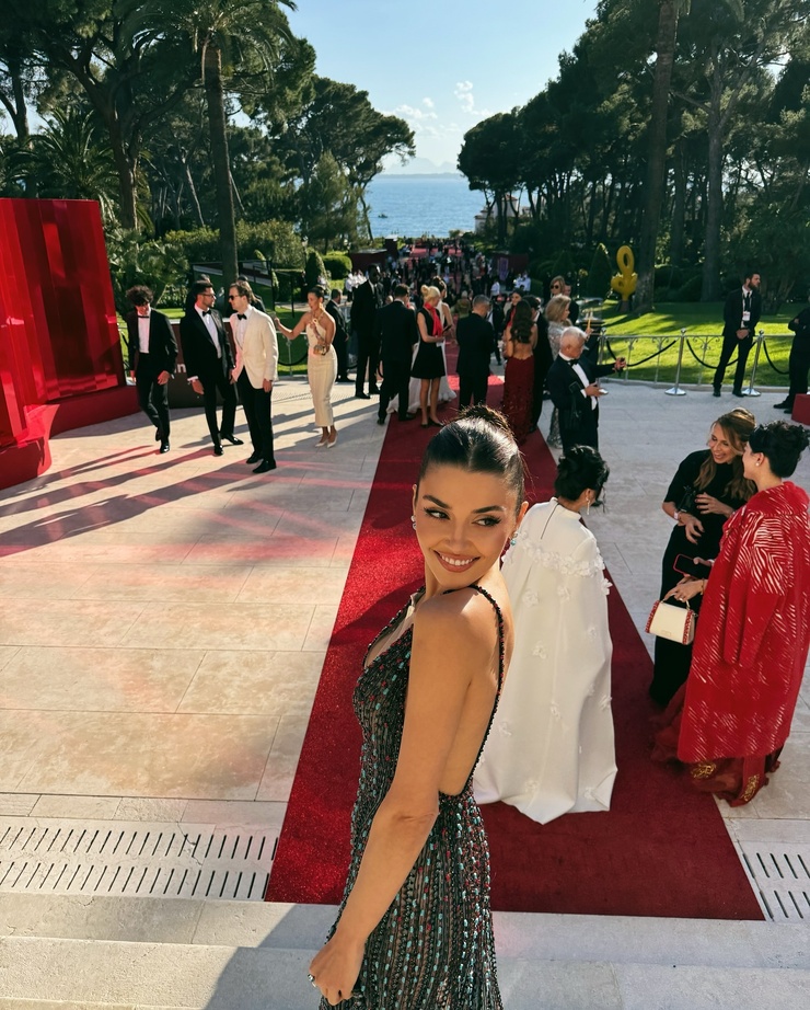 Hande Erçel Hande Erçel