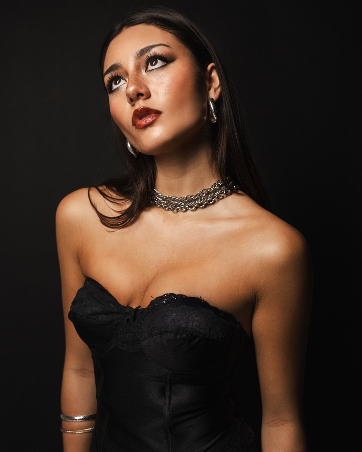 Mia Sarrou