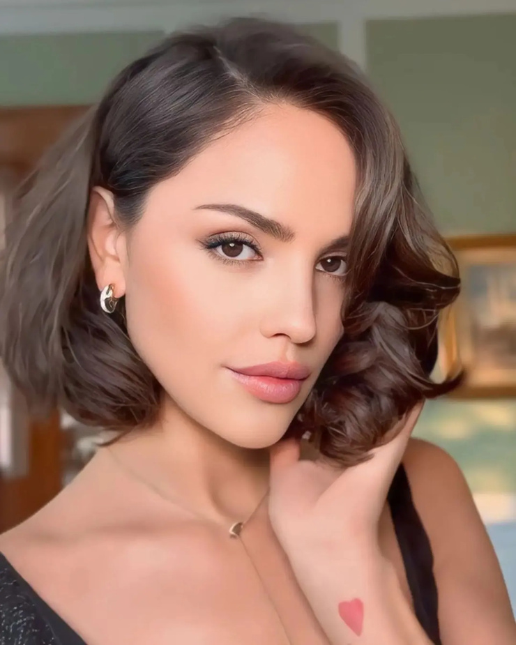 Eiza Gonzalez