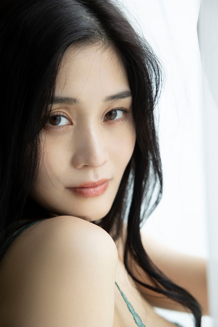 Rin Takahashi Ideal No Body Weekly Post Digital Photo Collection
