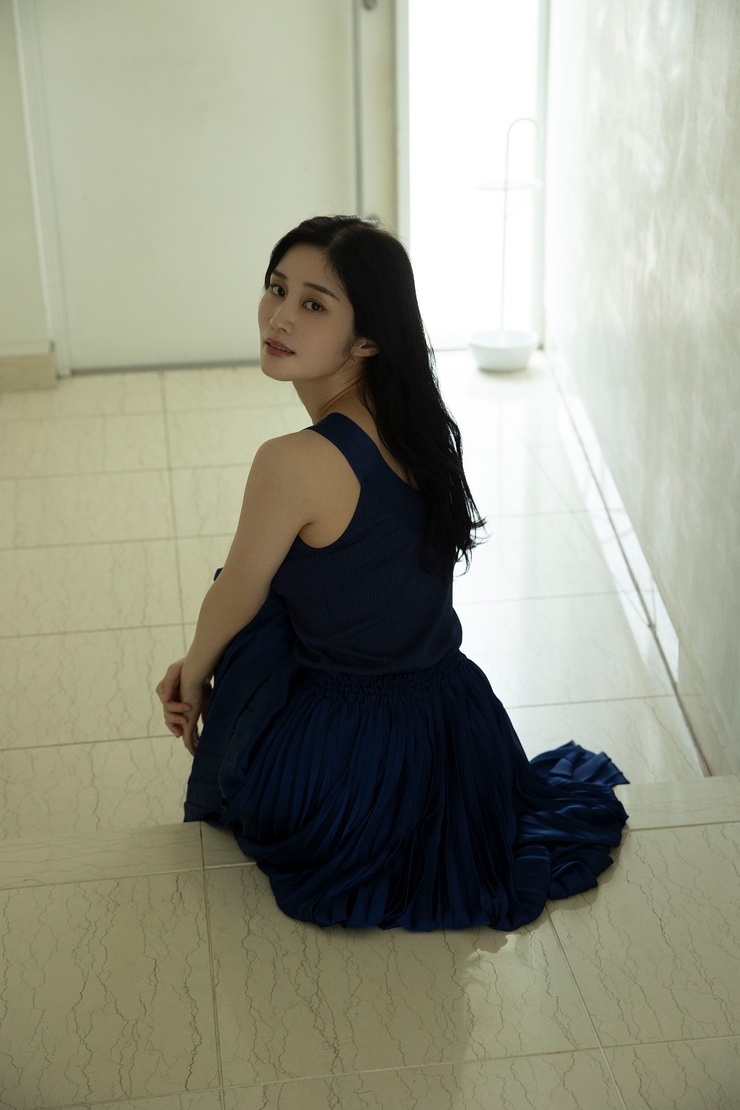 Rin Takahashi Ideal No Body Weekly Post Digital Photo Collection