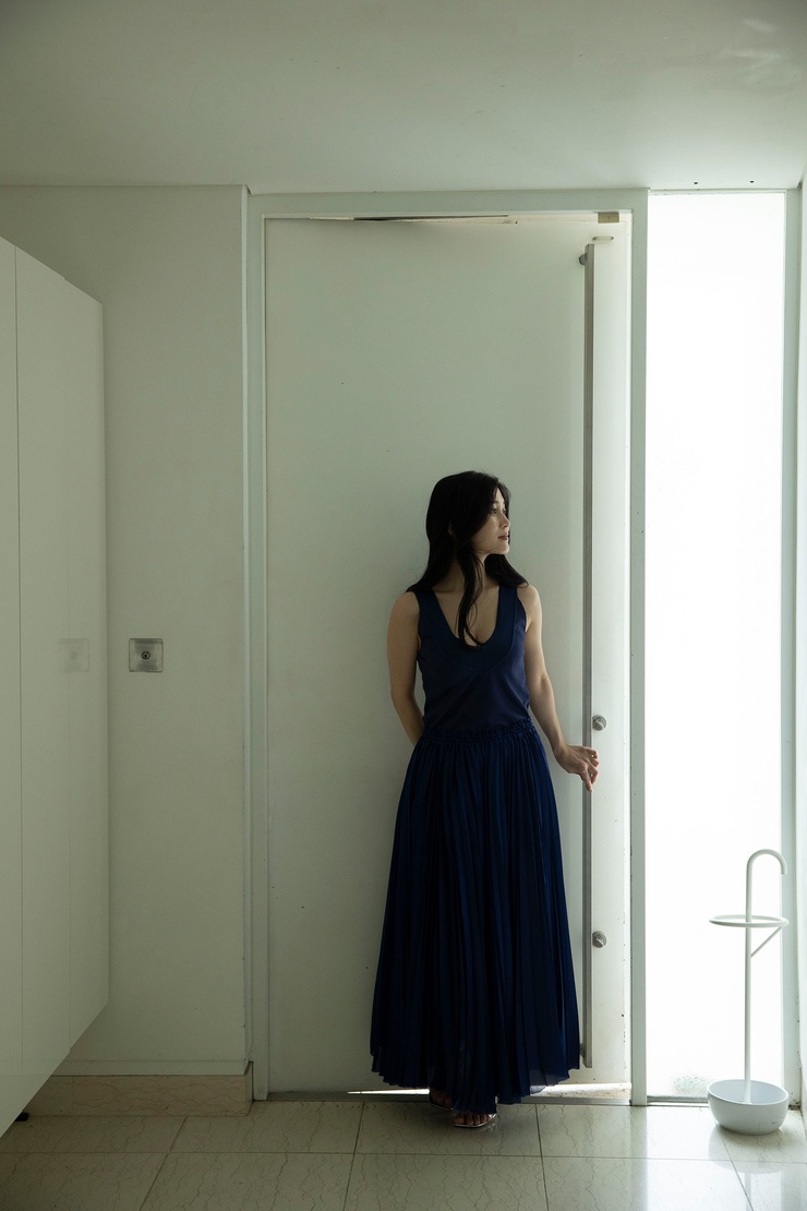 Rin Takahashi Ideal No Body Weekly Post Digital Photo Collection