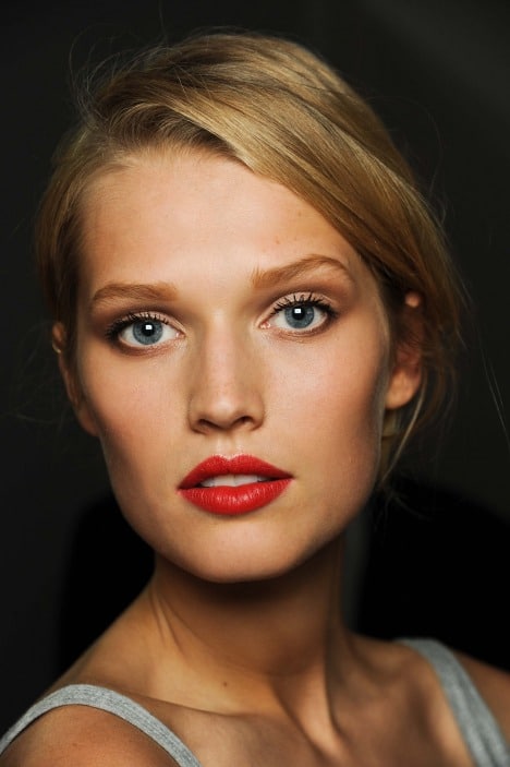 Picture of Toni Garrn