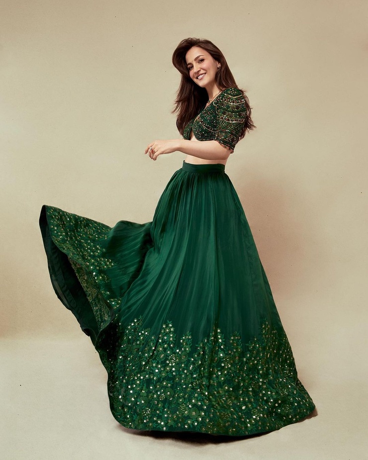 Elli Avram