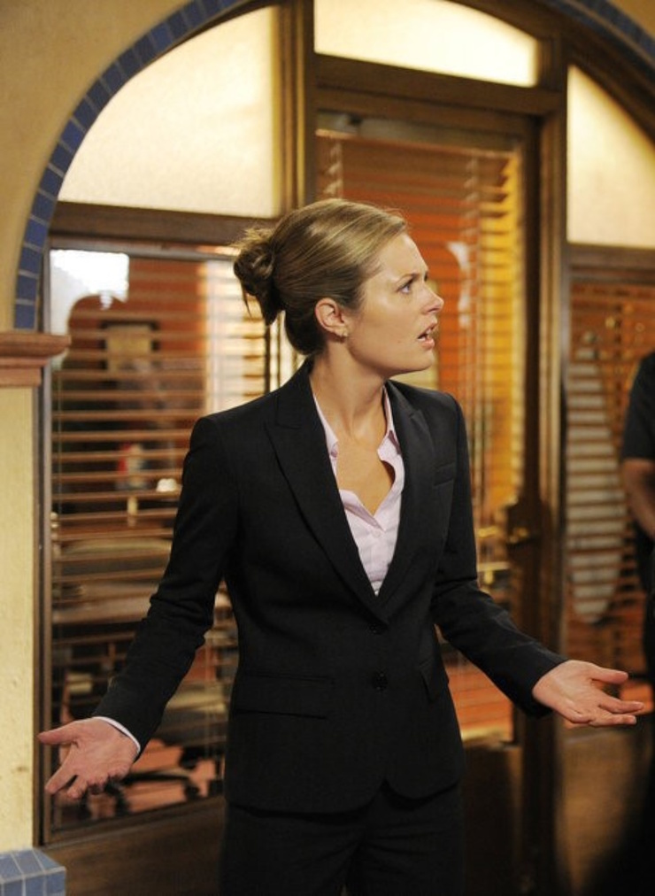 Maggie Lawson