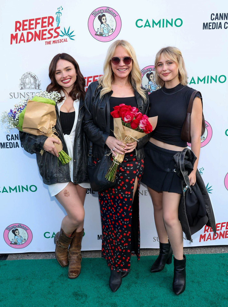Alyvia Alyn Lind