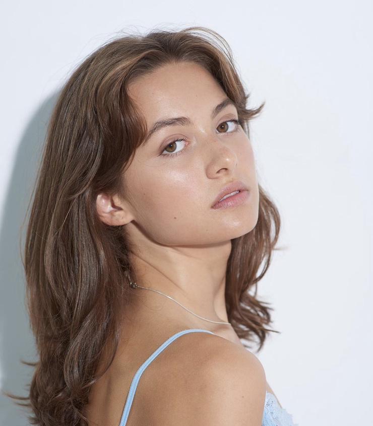 Chloe Avakian