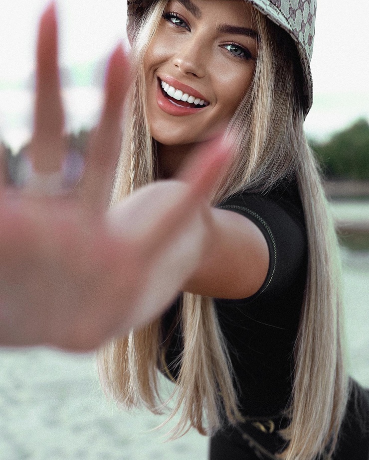 Klaudia Wonatowska Klaudia Wonatowska