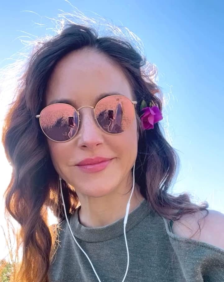 Erin Karpluk Erin Karpluk