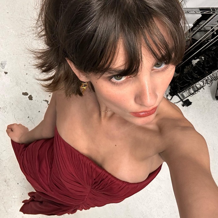 Bec Corosanite
