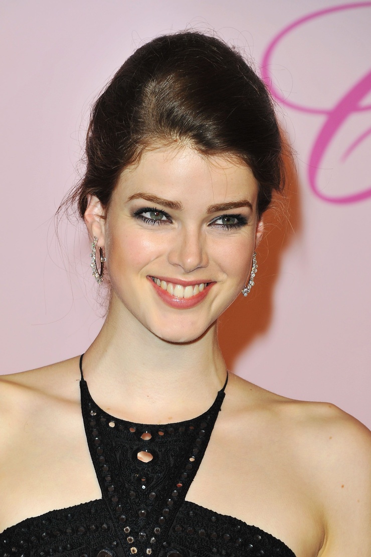 Julia Saner Julia Saner