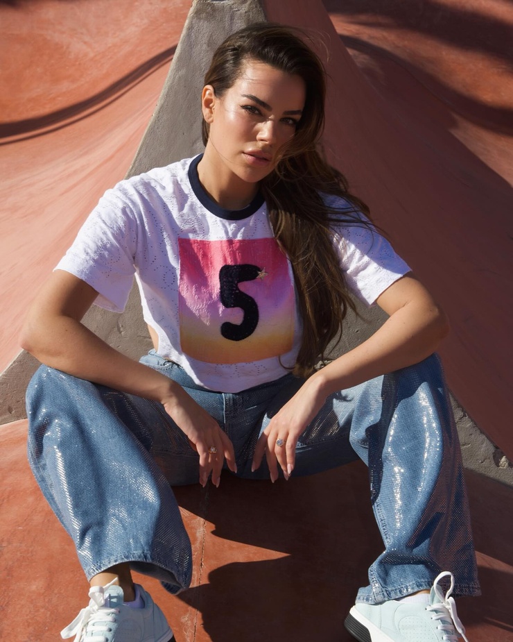 Nadine Mirada