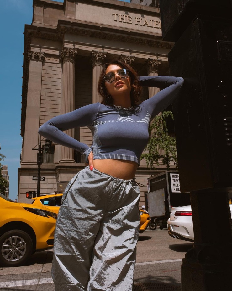 Ruhi Singh Ruhi Singh