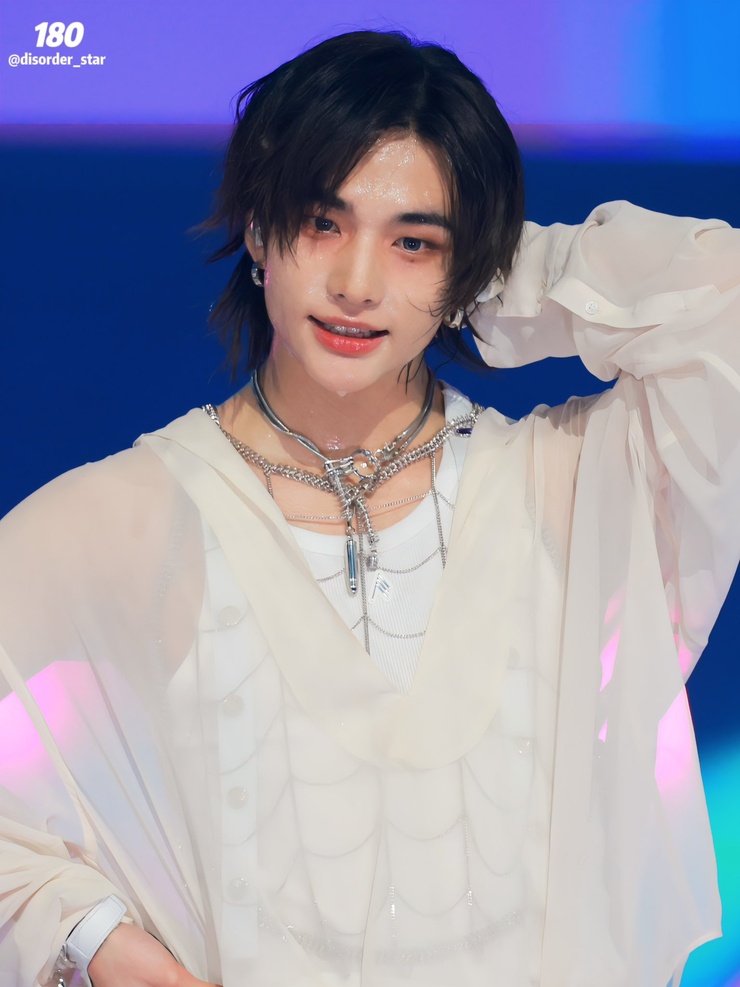 Hyun-Jin Hwang
