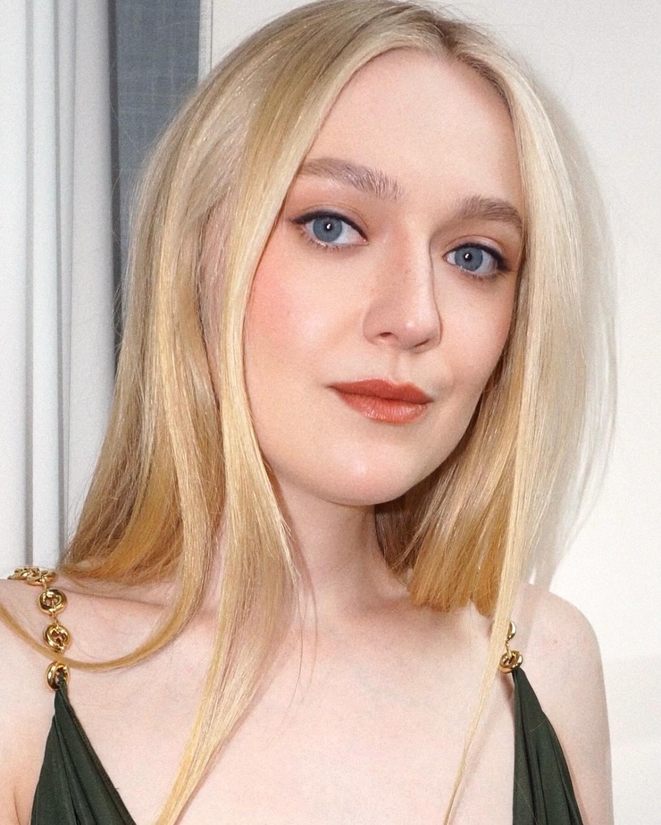 Dakota Fanning Dakota Fanning