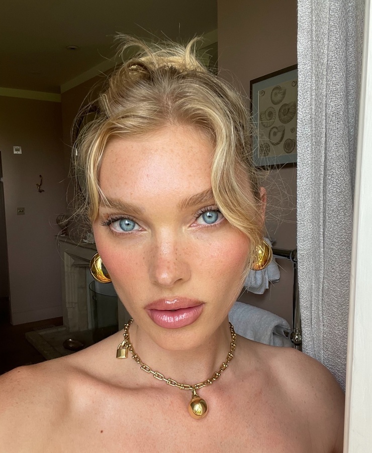Elsa Hosk
