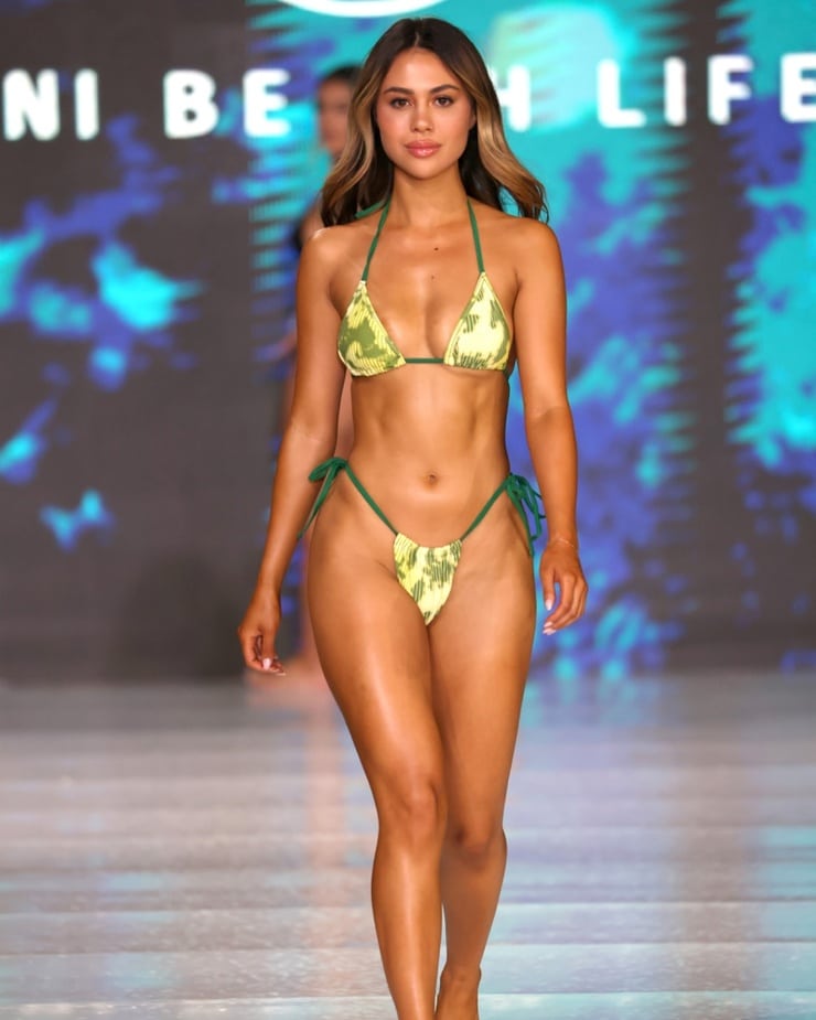 Desiree Schlotz Desiree Schlotz