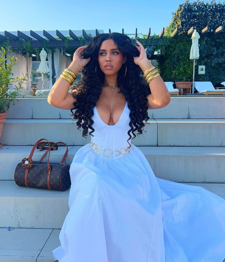 Asia Monet Ray