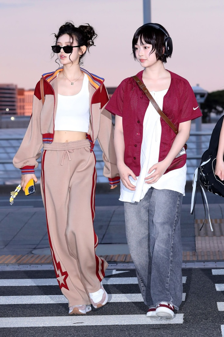 NewJeans