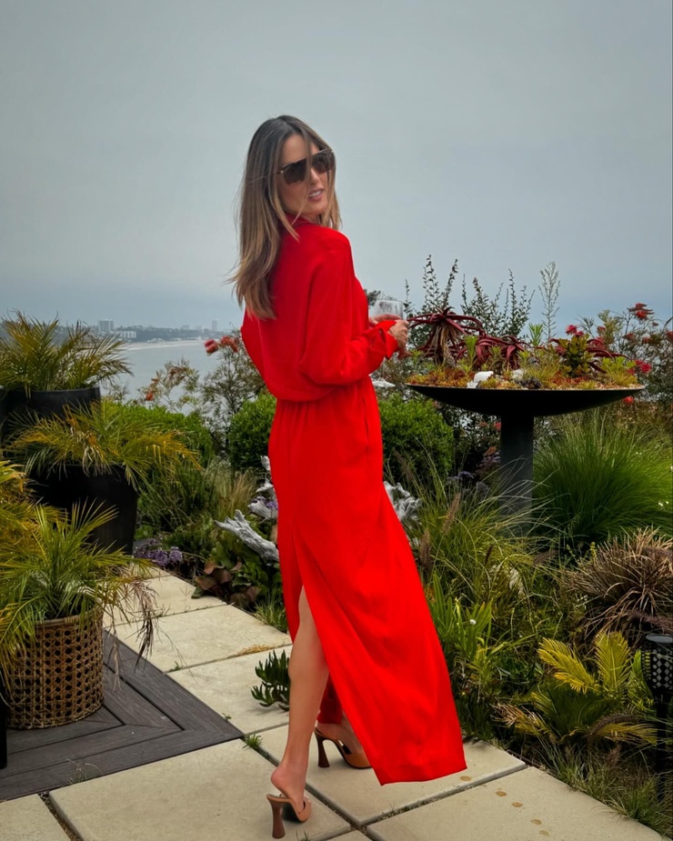 Alessandra Ambrosio Alessandra Ambrosio