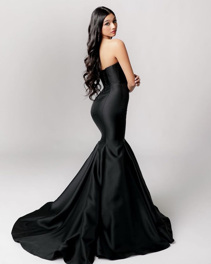 Jasmine Mir