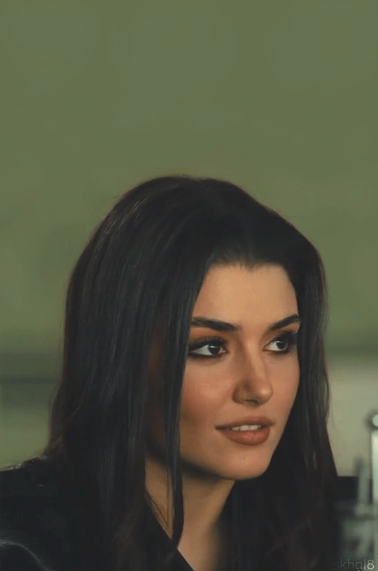 Hande Erçel Hande Erçel