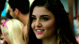 Hande Erçel