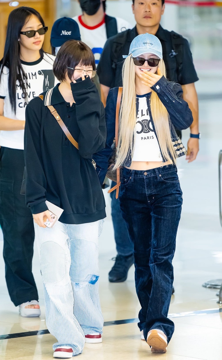NewJeans