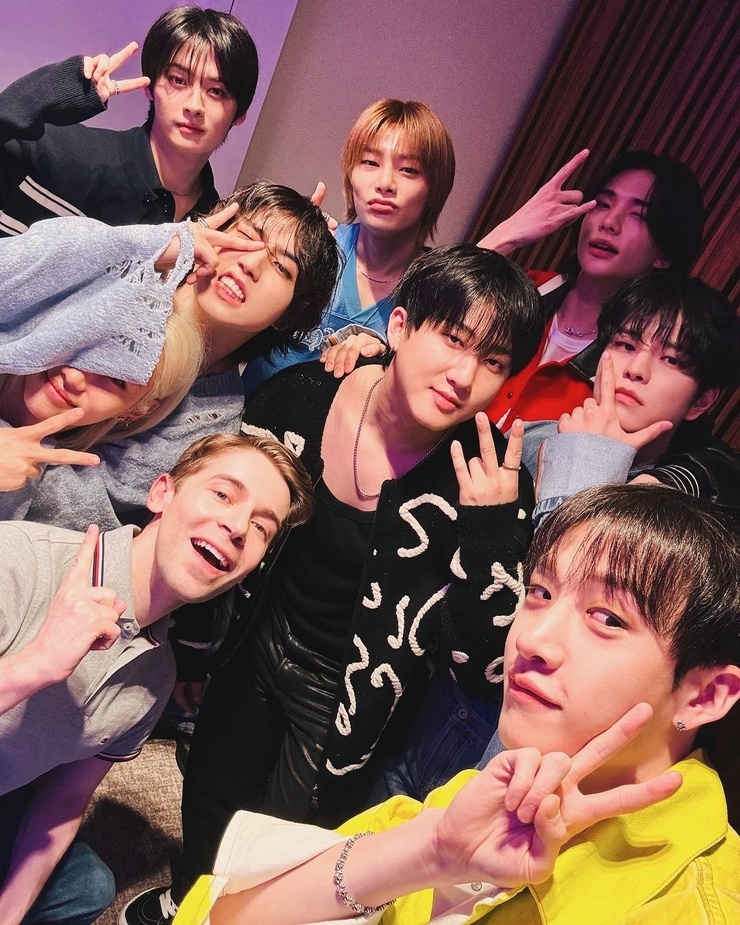 Stray Kids