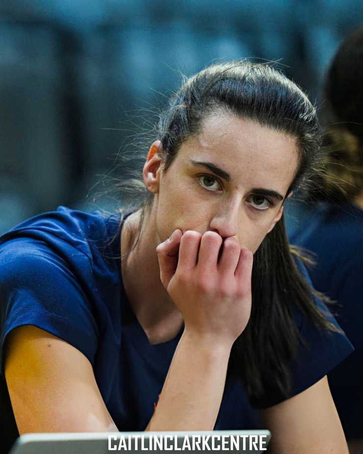 Caitlin Clark (ii)